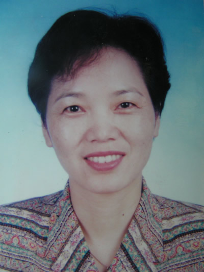 陈美英